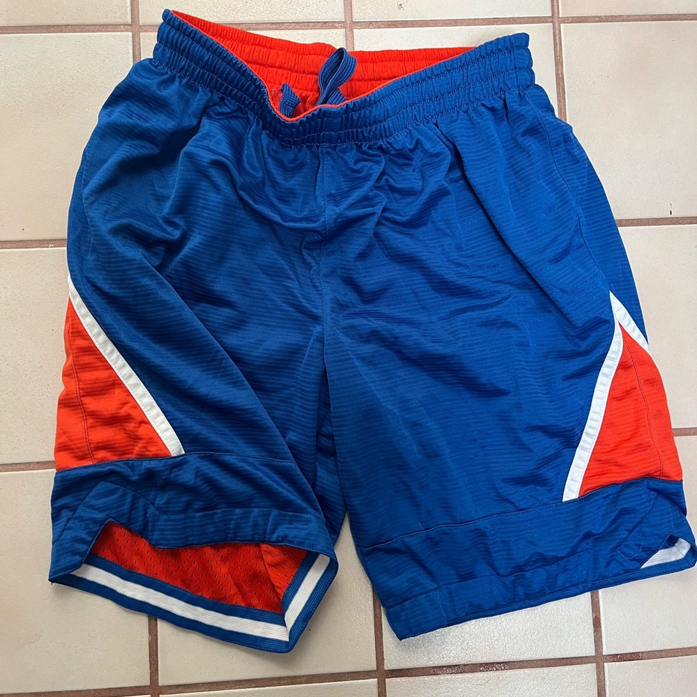 STARTER men’s reversible shorts with drawstring size 36 / 38